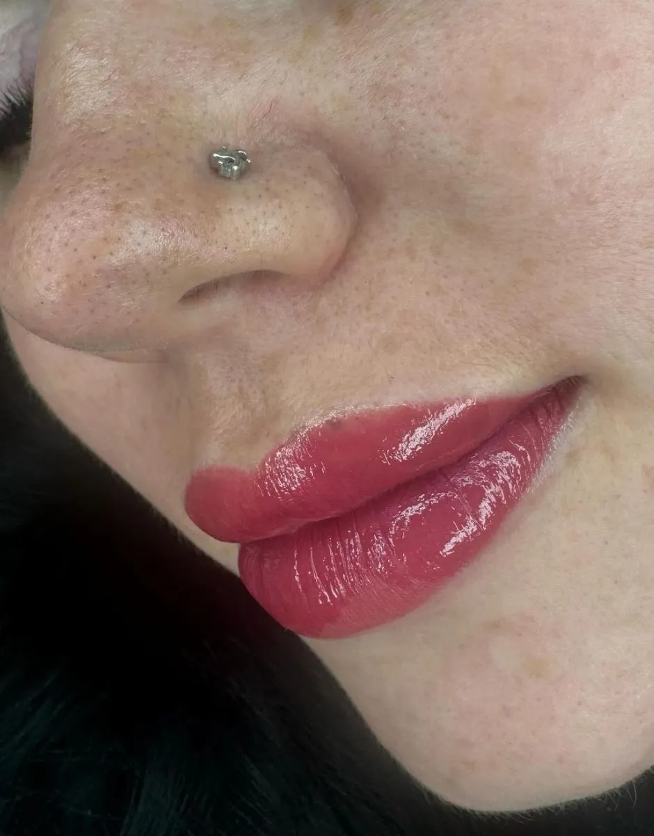 lip blush tattoo