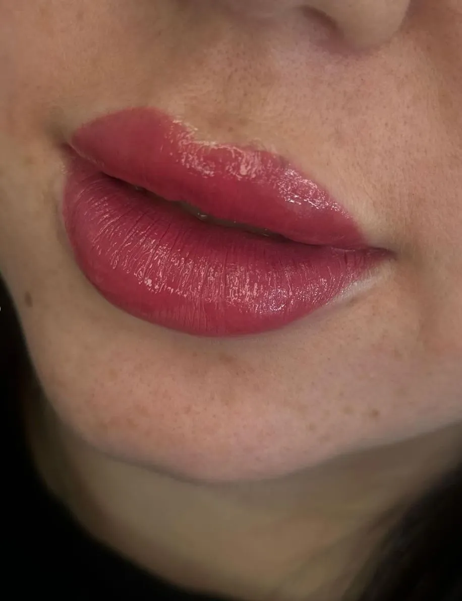 Who is not suitable for Lip Blush